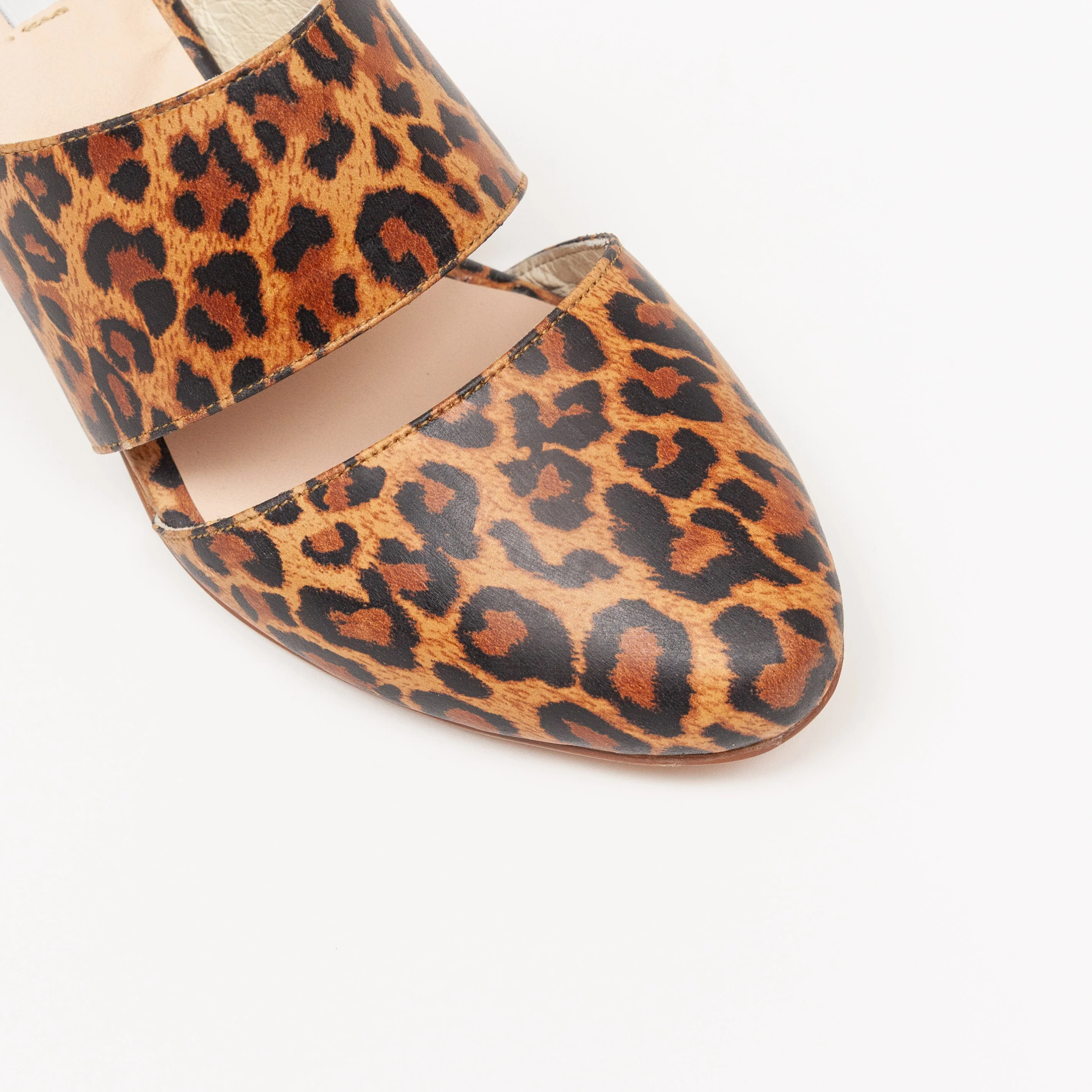 Nora Animal Print - Edición Limitada - Image 5