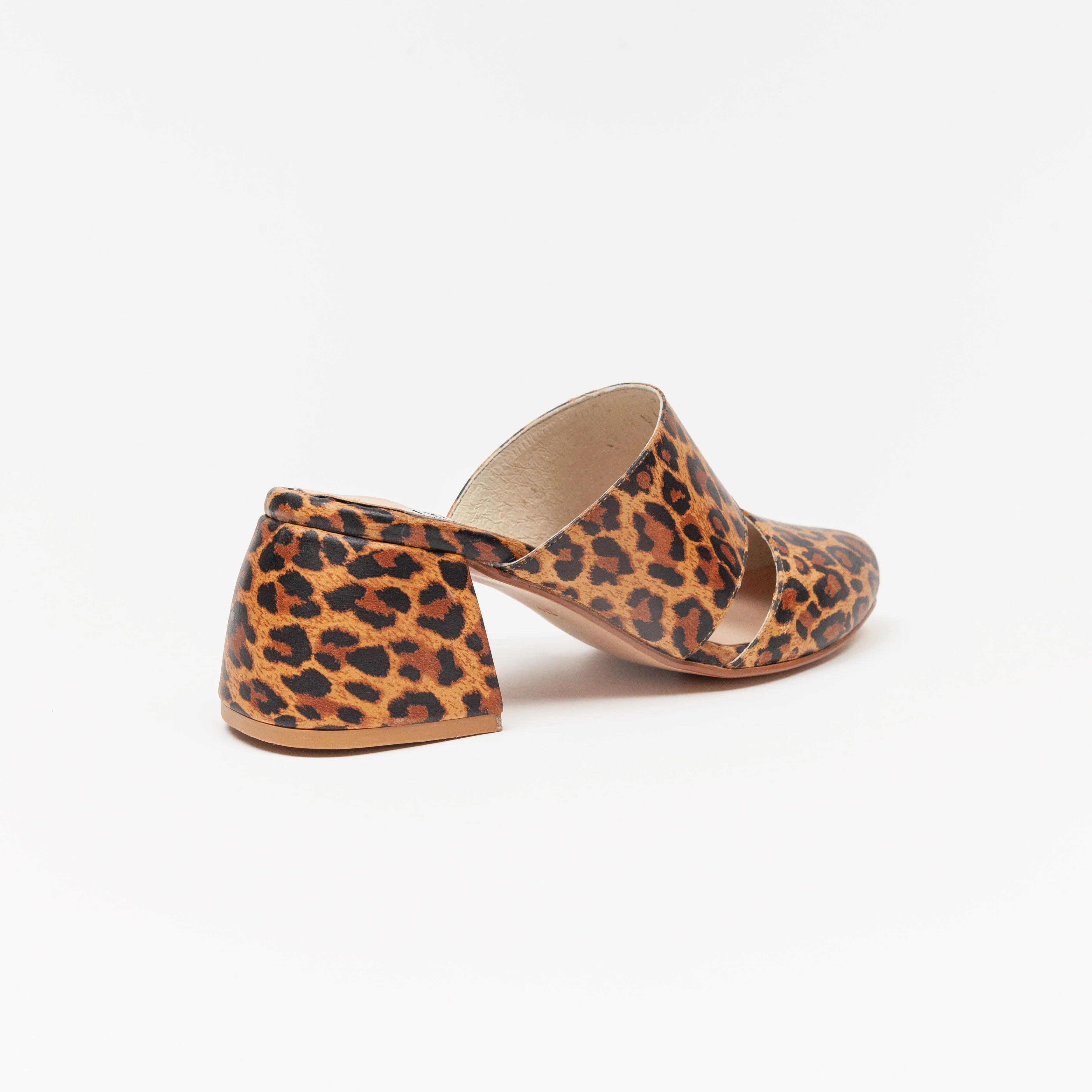Nora Animal Print - Edición Limitada - Image 6